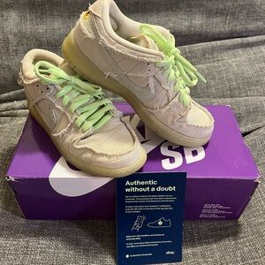 Nike SB Mummy Low Dunks - Glow in the Dark Men Sz 6